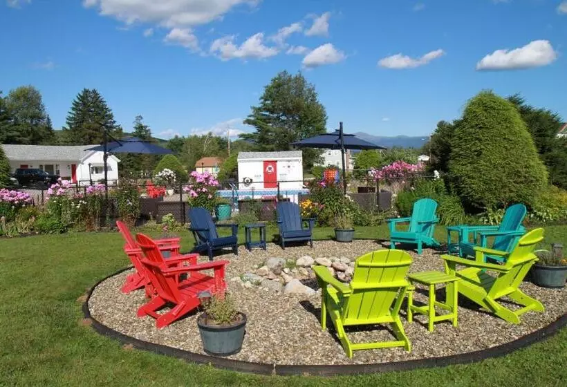 Profile Deluxe Motel