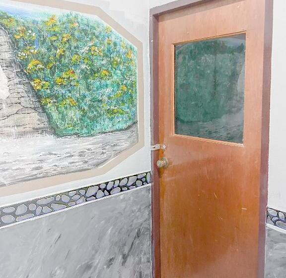 Ranong Resort And Laguna