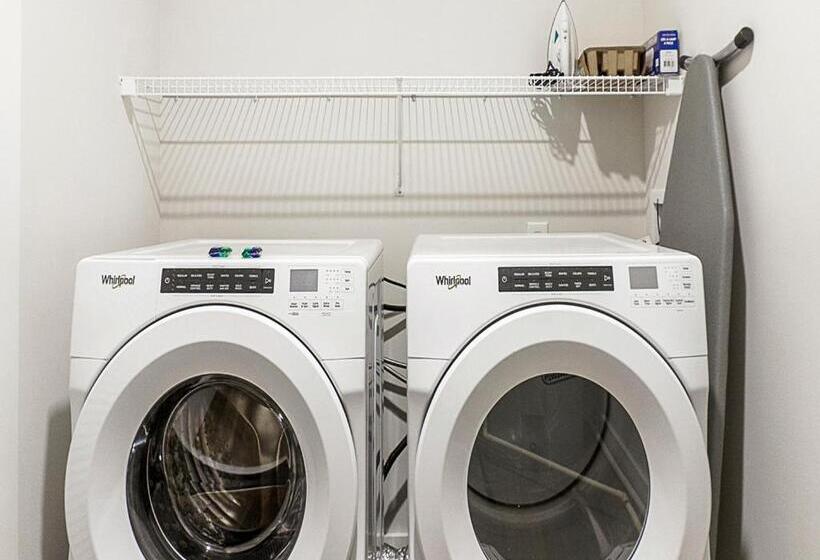 The Landing Apartments By Barsala