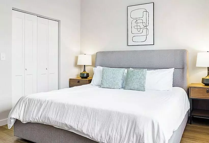 The Landing Apartments By Barsala