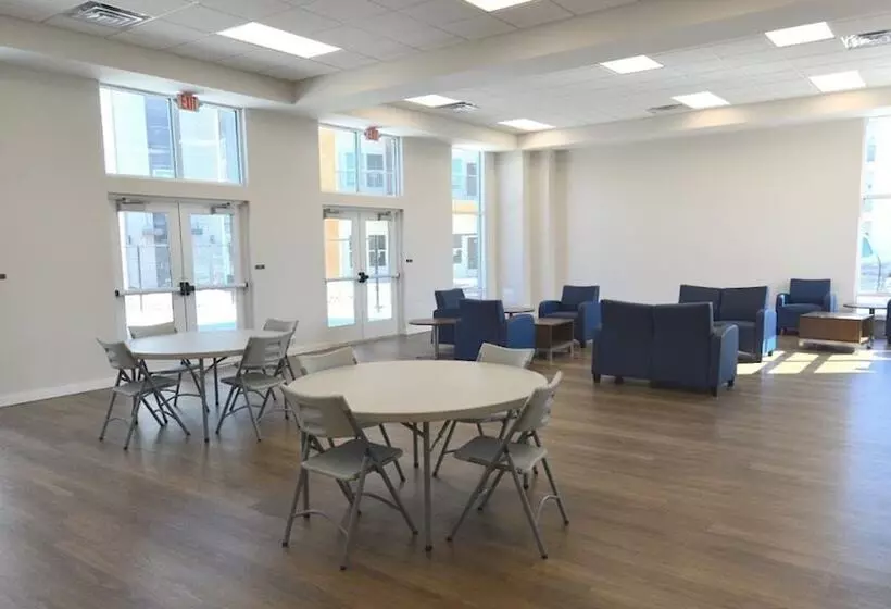 The Landing Apartments By Barsala