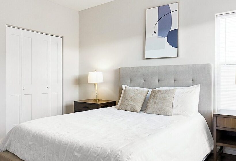 The Landing Apartments By Barsala