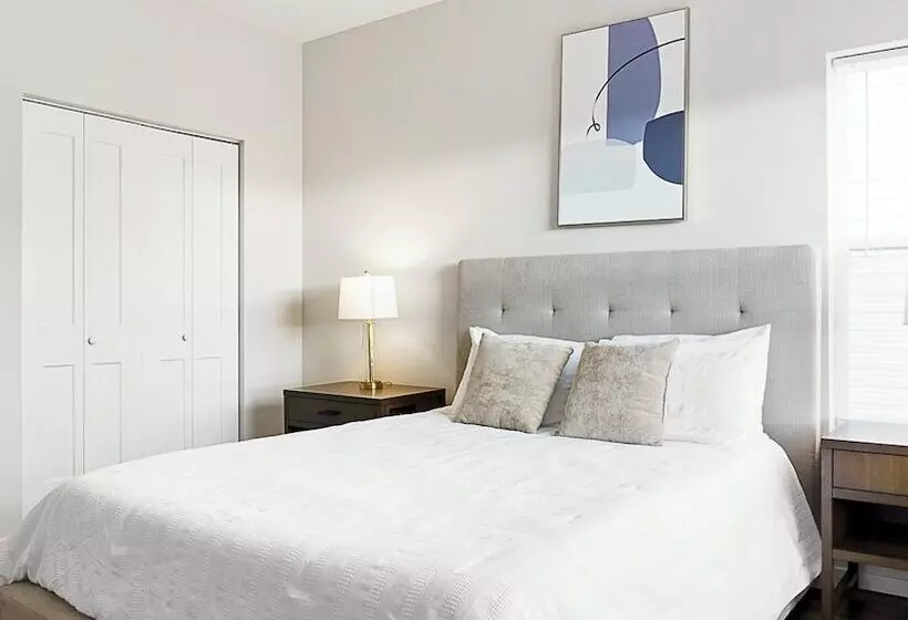 The Landing Apartments By Barsala