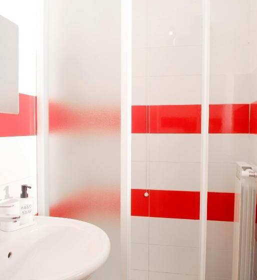 Vara Motel Self Check In