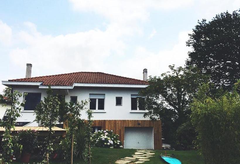 مبيت وإفطار Hah Lay Surf House