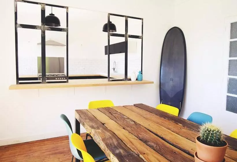 تختخواب و صبحانه Hah Lay Surf House