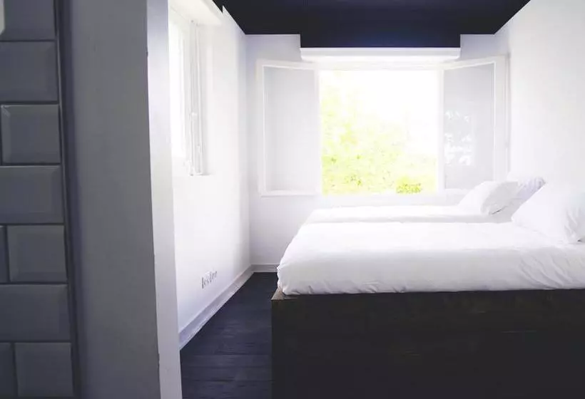 تختخواب و صبحانه Hah Lay Surf House
