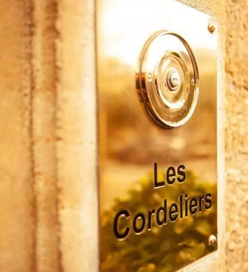 تختخواب و صبحانه Les Cordeliers