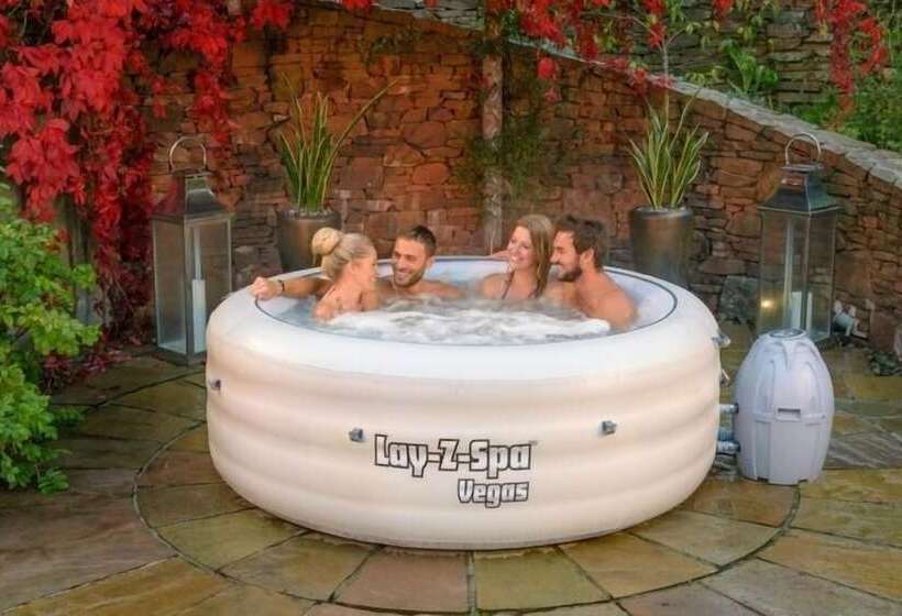 Bed and Breakfast Loder House