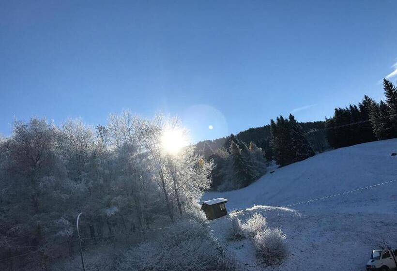 هتل Albergo Slalom