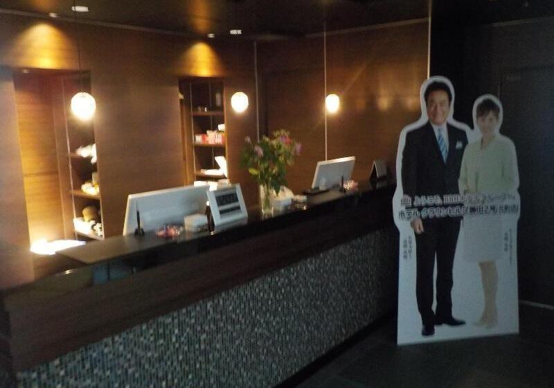 فندق Crown Hills Katsuta Nigo Motomachiten