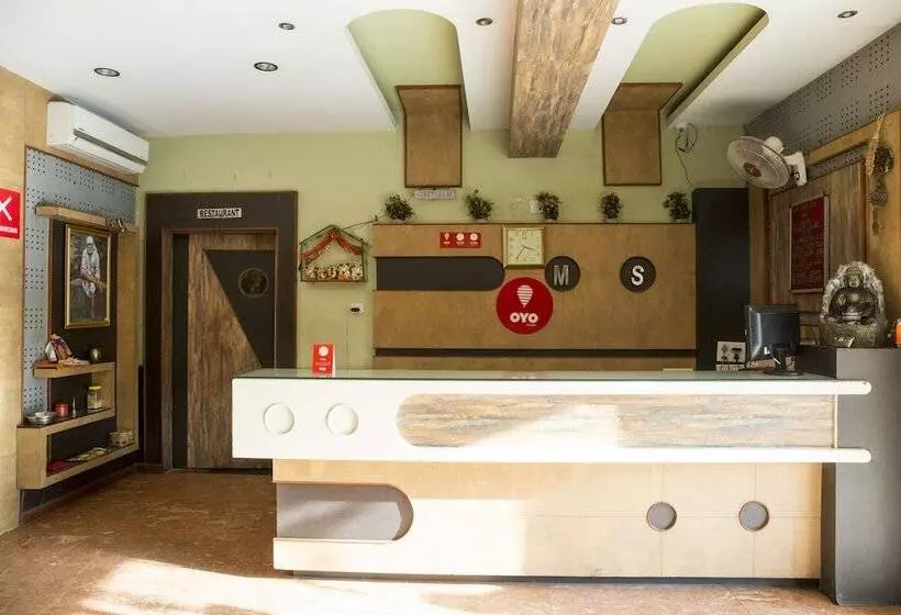 ホテル Oyo Rooms Bajrakabati Road