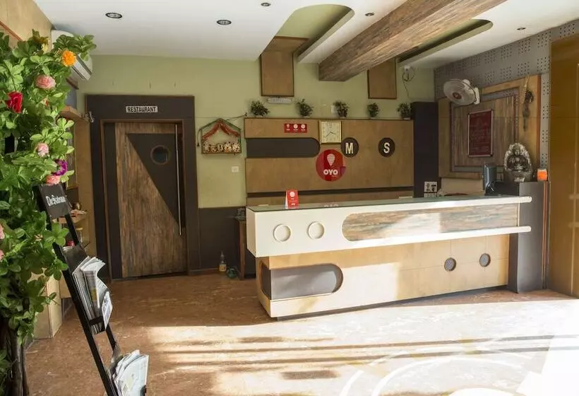 ホテル Oyo Rooms Bajrakabati Road