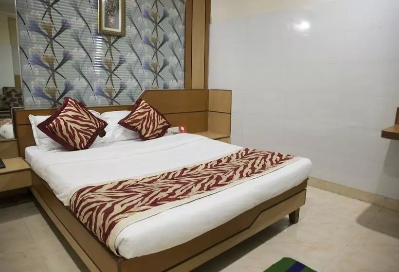 ホテル Oyo Rooms Bajrakabati Road