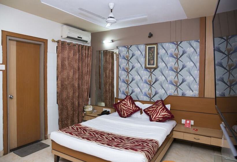 هتل Oyo Rooms Bajrakabati Road