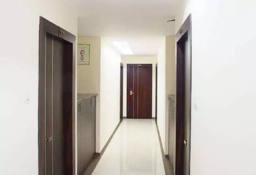 Hotelli Treebo Celeste