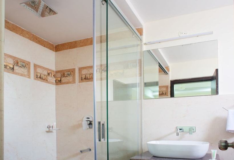 Hotelli Treebo Celeste