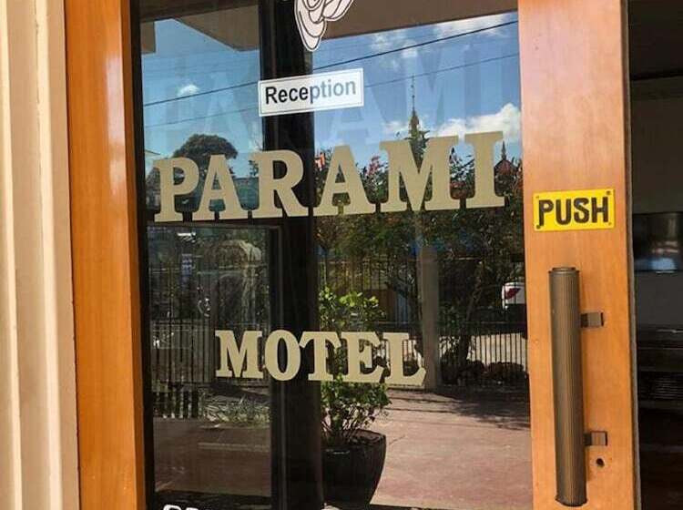Parami Motel