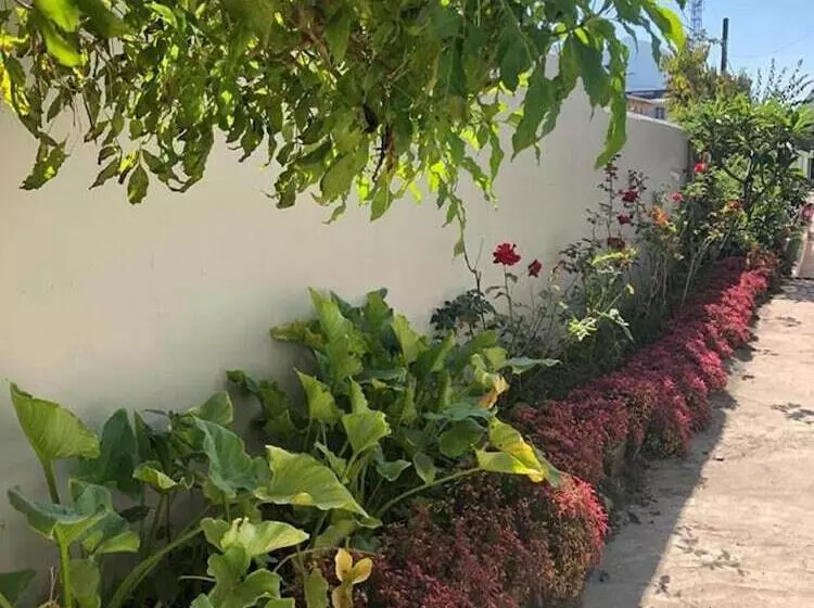 Parami Motel