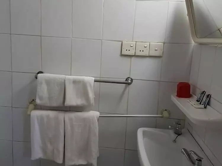 Parami Motel