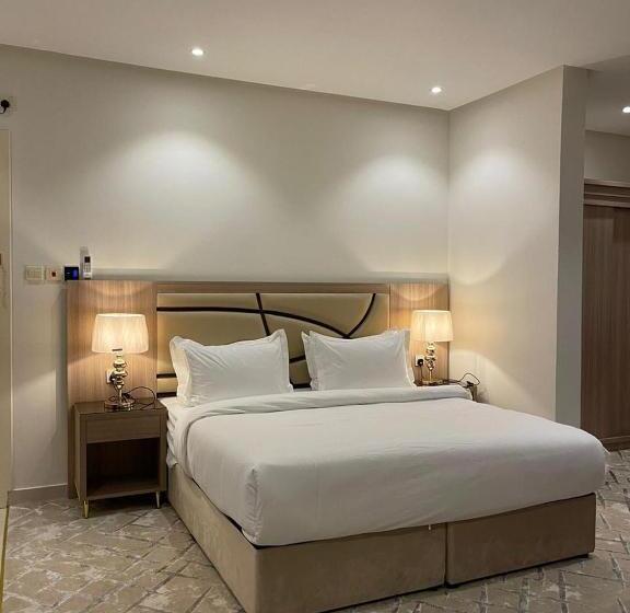 ليبرا سويتس