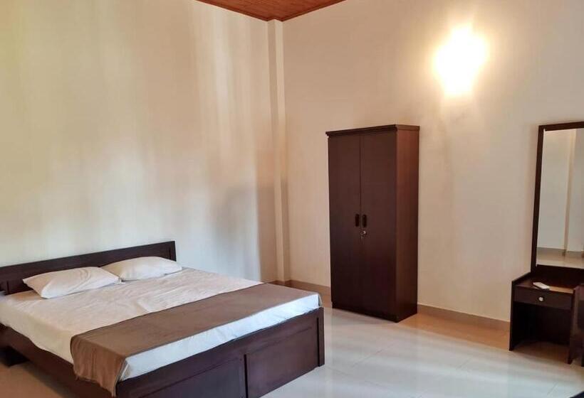 مبيت وإفطار City Villa Negombo