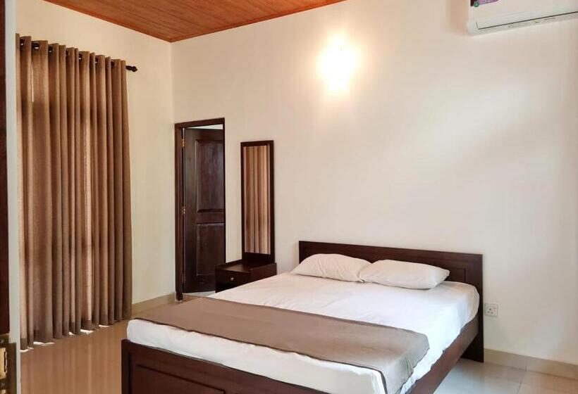 مبيت وإفطار City Villa Negombo