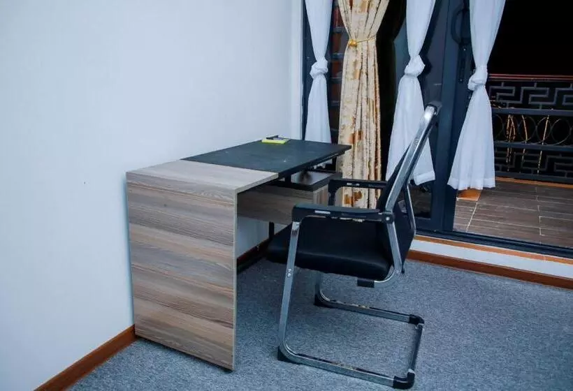 Fortunas Resort With Inside Parking