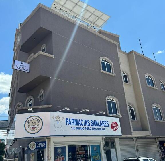 Отель Basílica