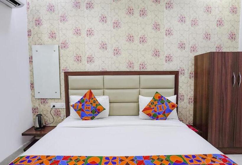 酒店 Collection O Taj Nagri Agra Formerly Urban Inn