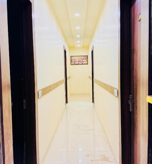 酒店 Collection O Taj Nagri Agra Formerly Urban Inn