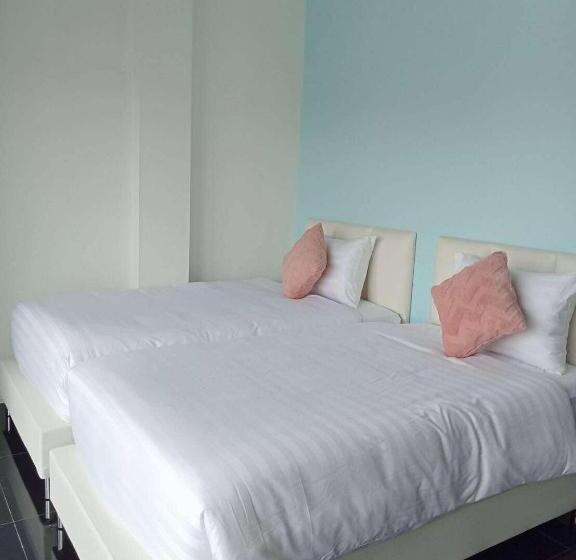 J Boutique Hotel เจ บูทีค โฮเทล