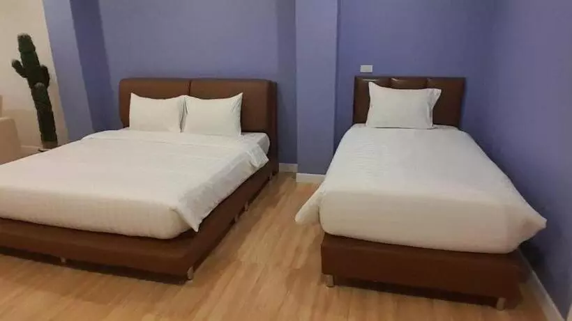 J Boutique Hotel เจ บูทีค โฮเทล