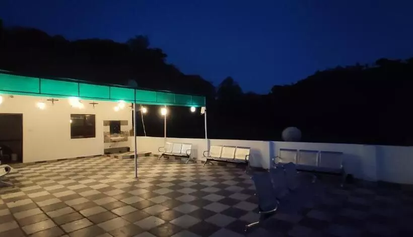 Paradise Inn