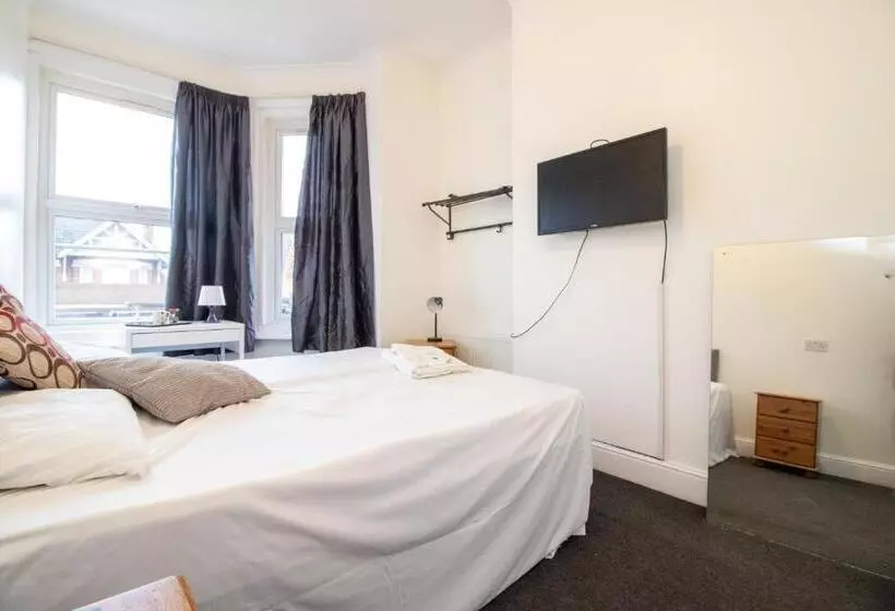 ペンション Pebbles Guest House Room 6