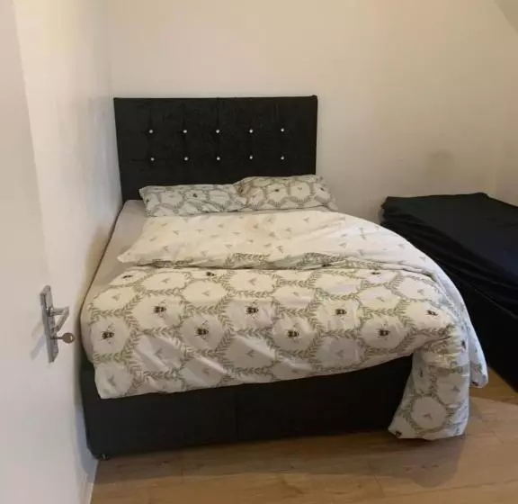 Aamiaismajoitus (B&B) At Apex House