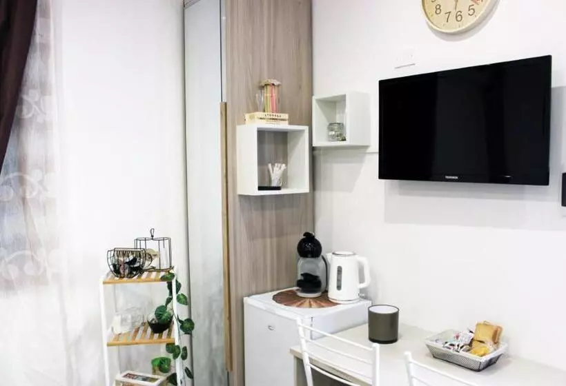 Aamiaismajoitus (B&B) Beb Cuore Del Salento