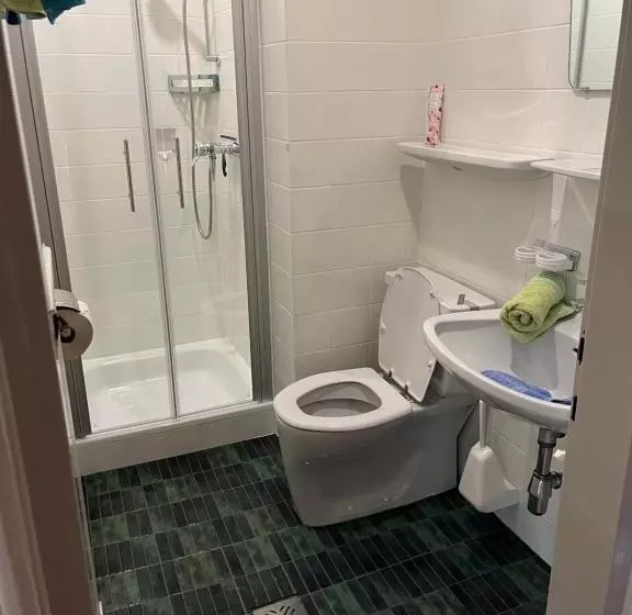 ベッドアンドブレックファースト Frühstückspension Danklmaier