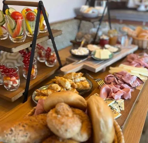 ベッドアンドブレックファースト Frühstückspension Danklmaier