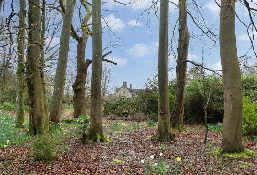 Aamiaismajoitus (B&B) Goytre Hall