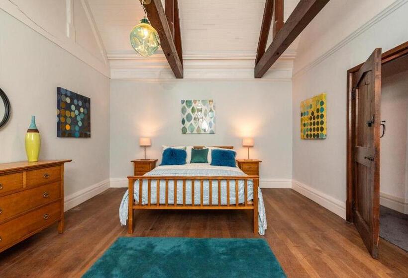 مبيت وإفطار Goytre Hall