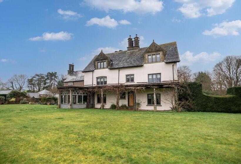 مبيت وإفطار Goytre Hall