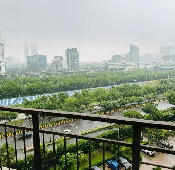 ベッドアンドブレックファースト Gulmohar Suites