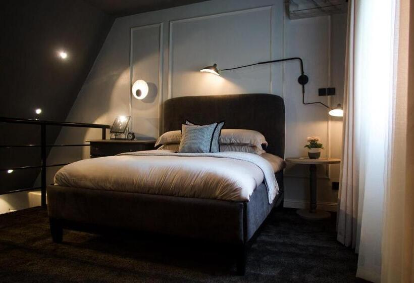 تختخواب و صبحانه The Hamptons Loft