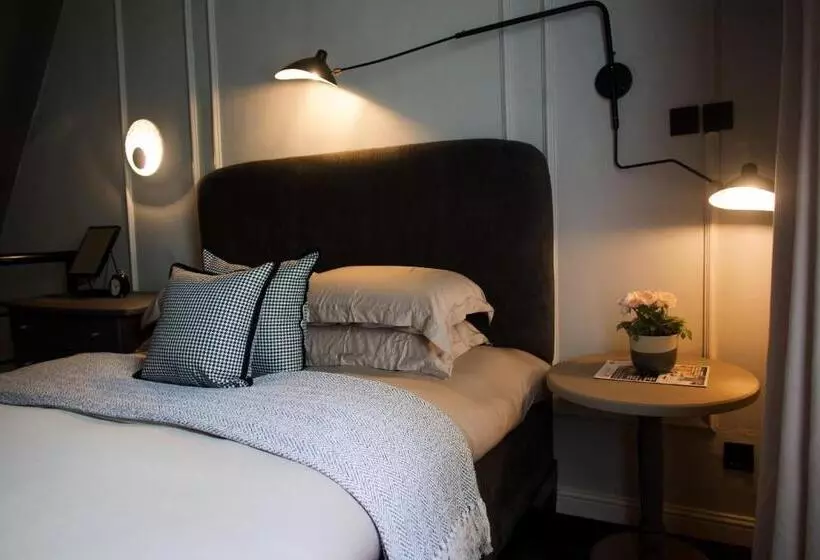 تختخواب و صبحانه The Hamptons Loft