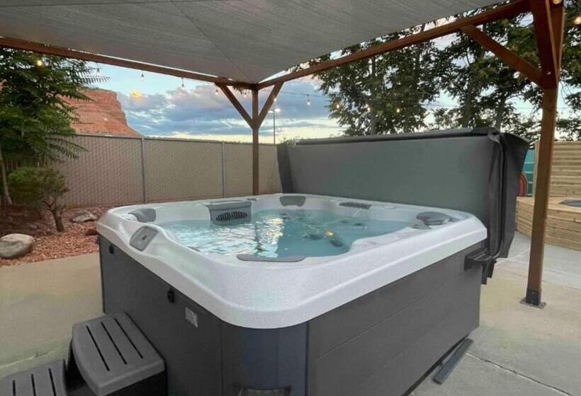 هتل Adventure S Oasis, Venture Base Unit 4