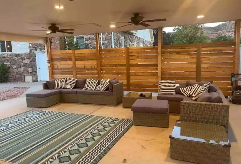 ホテル Adventure S Oasis, Venture Base Unit 4