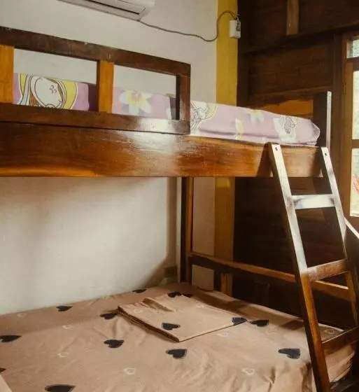 هتل Habitaciones Diegomar