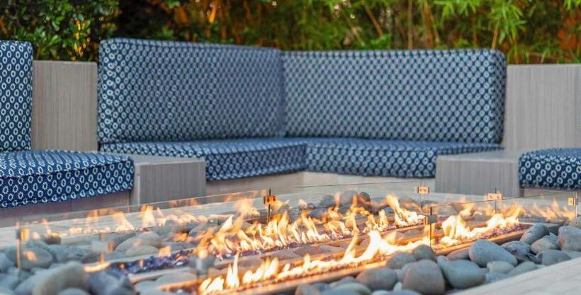 Hotel Las Vegas Desert Blue By Hellovacay