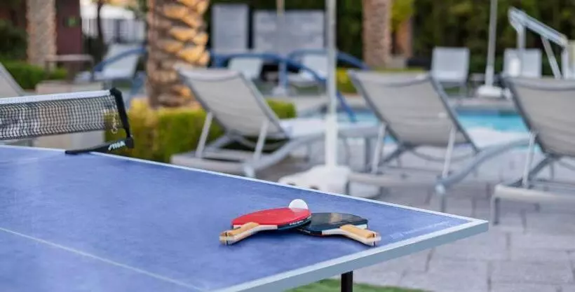 هتل Las Vegas Desert Blue By Hellovacay